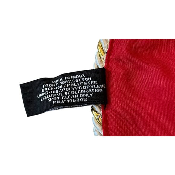 Tahari MERRY CHRISTMAS Red Tartan Plaid Placemats 15in Set of 4 Holiday New - Picture 9 of 10